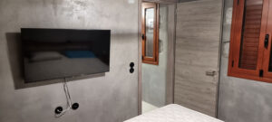 Gallery Thumbnail 1